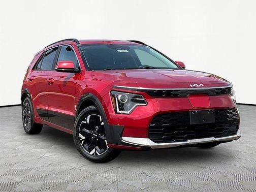 Runway Red 2023 Kia Niro EV Wind