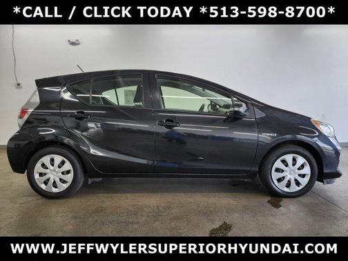 2014 Toyota Prius c Four