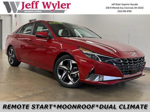 2022 Hyundai ELANTRA SEL