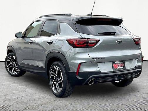 Sterling Gray Metallic 2025 Chevrolet Trailblazer RS