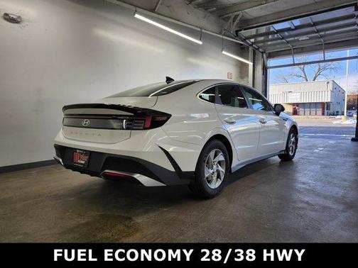 2026 Hyundai SONATA SE