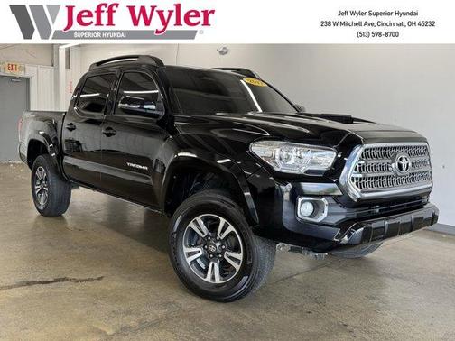 2017 Toyota Tacoma TRD Sport
