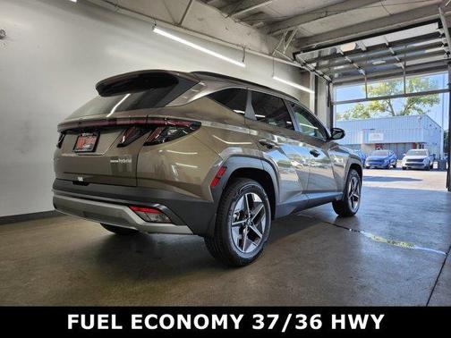 2025 Hyundai TUCSON Hybrid SEL Convenience