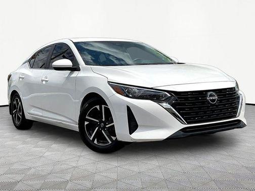 Cloud White 2024 Nissan Sentra SV