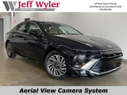 2025 Hyundai SONATA Hybrid Limited