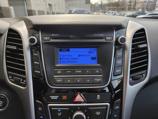 2016 Hyundai Elantra GT Base