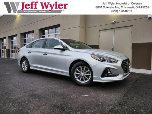 2018 Hyundai SONATA SE