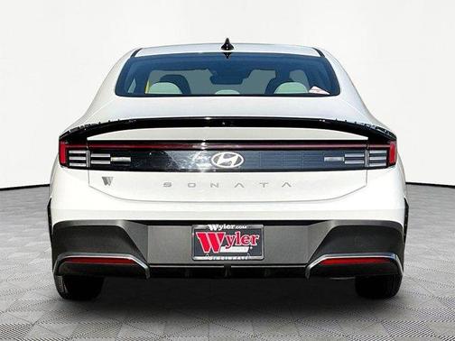 White 2025 Hyundai SONATA SE