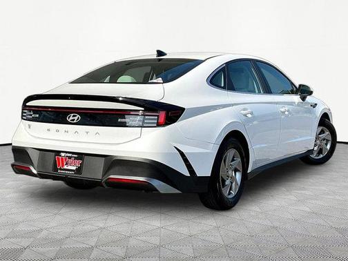 White 2025 Hyundai SONATA SE