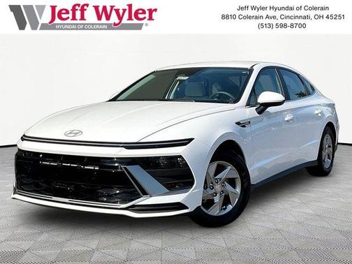 White 2025 Hyundai SONATA SE
