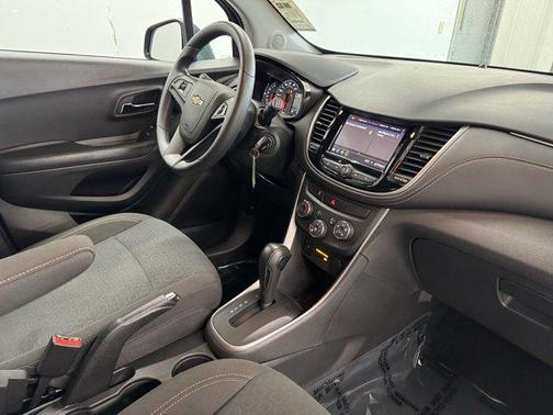 2022 Chevrolet Trax LS