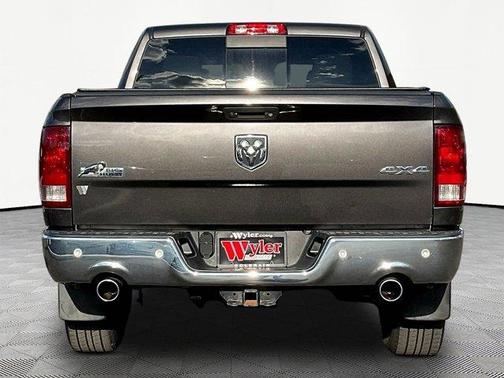 Granite Crystal Clearcoat Metallic 2016 RAM 1500 Big Horn