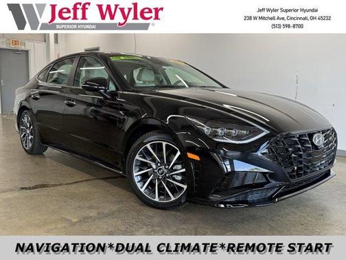 2022 Hyundai SONATA Limited
