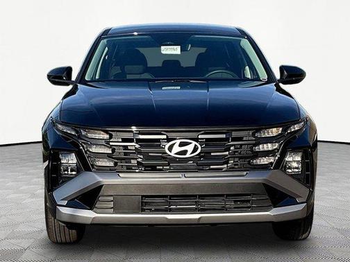 Phantom Black 2026 Hyundai TUCSON SE