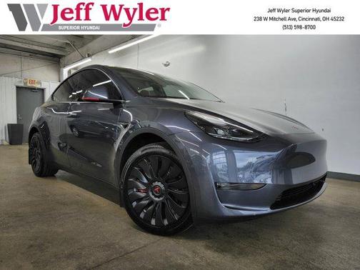 2023 Tesla Model Y Long Range