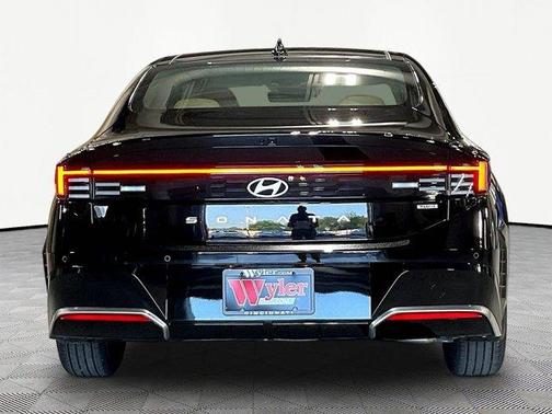 Black 2026 Hyundai SONATA Hybrid Limited