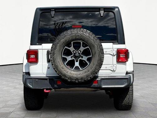 Bright White Clearcoat 2018 Jeep Wrangler Unlimited Rubicon