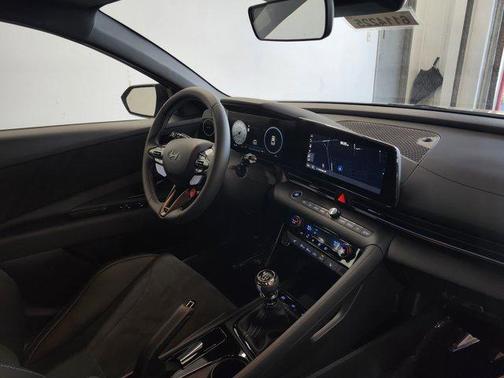 2025 Hyundai ELANTRA N Base