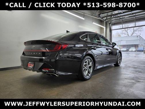 2023 Hyundai SONATA SEL