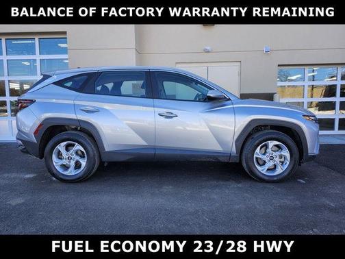 2023 Hyundai TUCSON SE