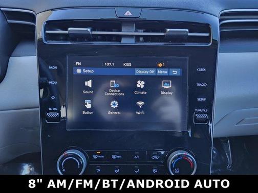 2023 Hyundai TUCSON SE