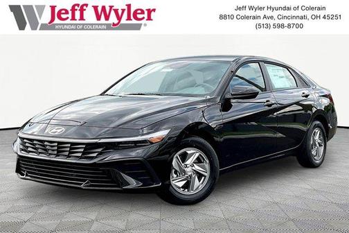 Black 2026 Hyundai ELANTRA SE