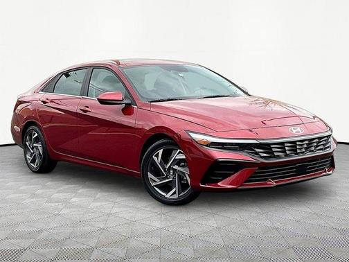 Red 2025 Hyundai ELANTRA SEL Convenience