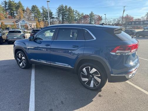 2025 Volkswagen Atlas Cross Sport 2.0T SEL