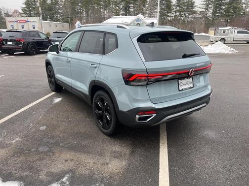 2026 Volkswagen Taos 1.5T SEL