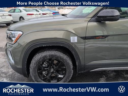 2025 Volkswagen Atlas 2.0T Peak Edition