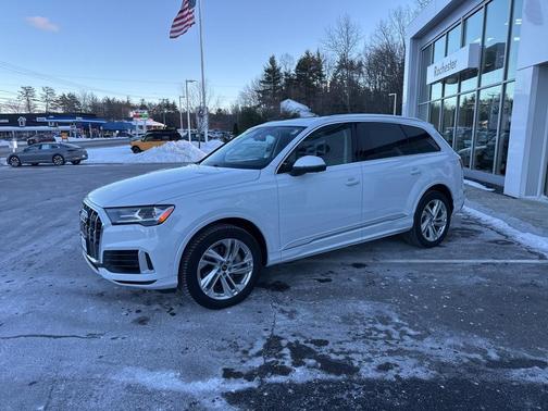 2023 Audi Q7 55 Premium Plus
