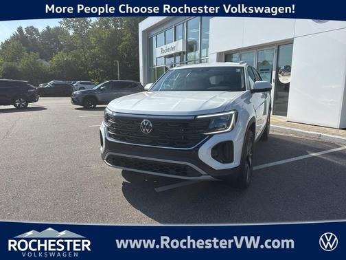 2026 Volkswagen Atlas Cross Sport 2.0T SE w/Technology