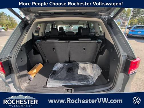 2025 Volkswagen Atlas 2.0T SE
