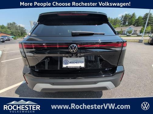 2025 Volkswagen Tiguan 2.0T SE