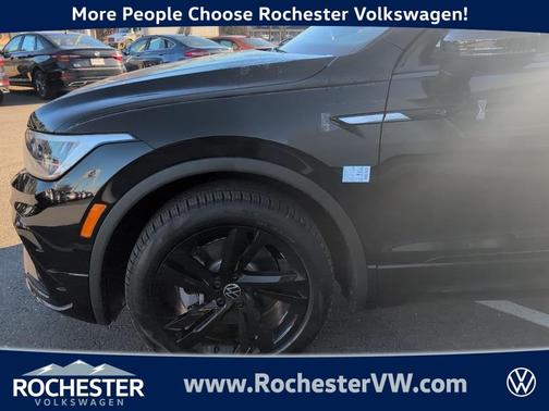 2024 Volkswagen Tiguan 2.0T SE R-Line Black