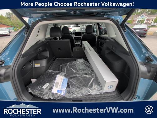 2025 Volkswagen Tiguan 2.0T SE