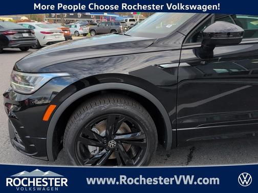 2024 Volkswagen Tiguan 2.0T SE R-Line Black
