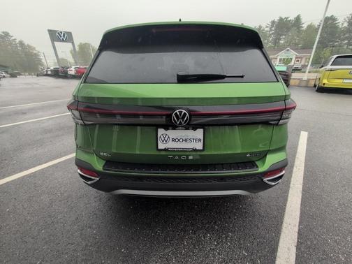 2025 Volkswagen Taos 1.5T SEL
