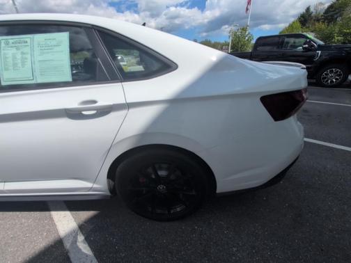 2025 Volkswagen Jetta GLI 2.0T Autobahn