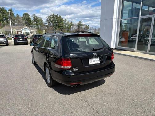 Black 2014 Volkswagen Jetta SportWagen TDI