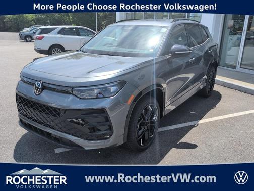 2025 Volkswagen Tiguan 2.0T SE R-Line Black