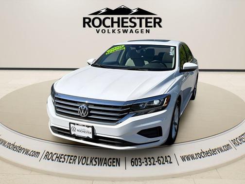 Pure White 2020 Volkswagen Passat 2.0T SE