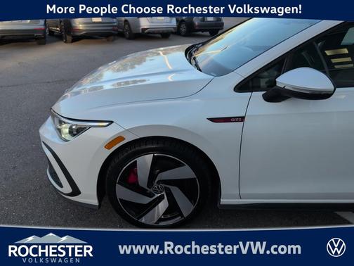 2023 Volkswagen Golf GTI 2.0T SE