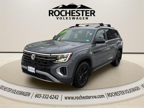 2024 Volkswagen Atlas 2.0T Peak Edition SE w/Technology