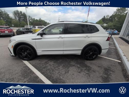 2023 Volkswagen Tiguan 2.0T SE R-Line Black