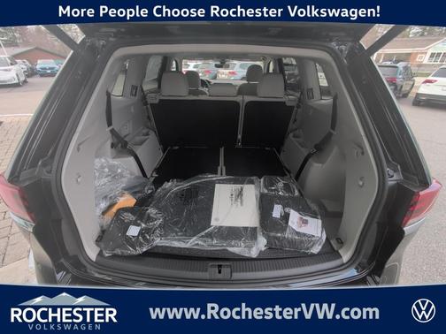 2025 Volkswagen Atlas 2.0T SEL Premium R-Line