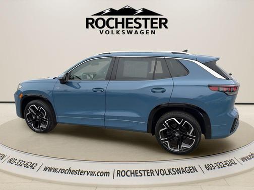 2025 Volkswagen Tiguan 2.0T SEL R-Line