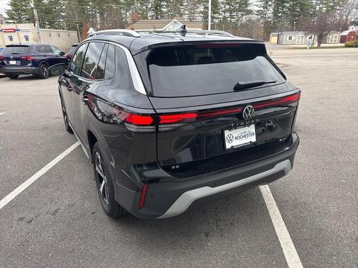 2026 Volkswagen Tiguan 2.0T SE