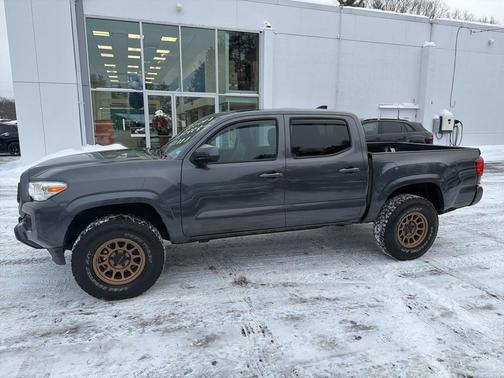 2021 Toyota Tacoma SR