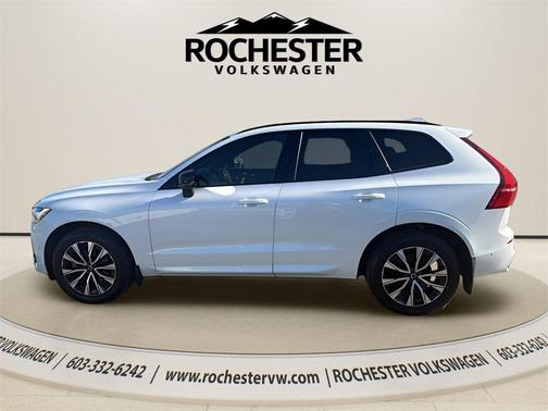 2024 Volvo XC60 B5 Plus Dark Theme